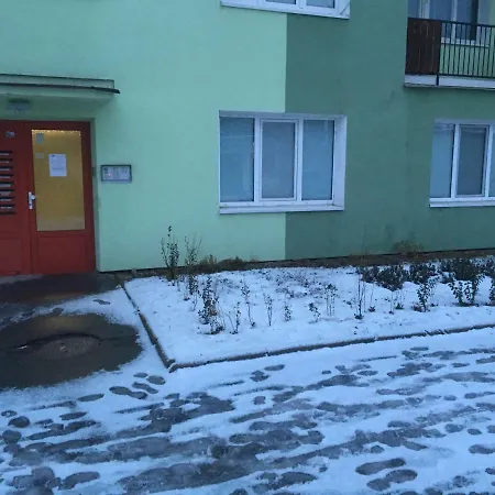Brown Apartmen Apartman